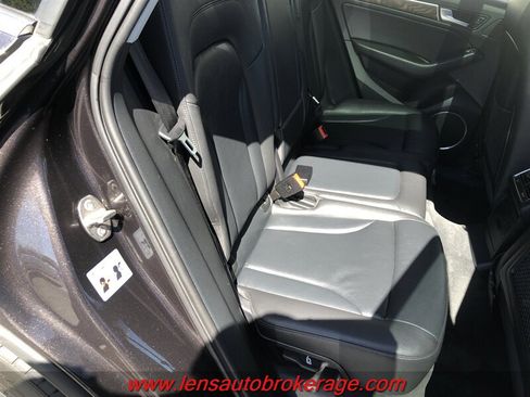 Used 2015 Audi Q5 2.0T Premium Plus w/ Technology Package AWD/4WD image 21