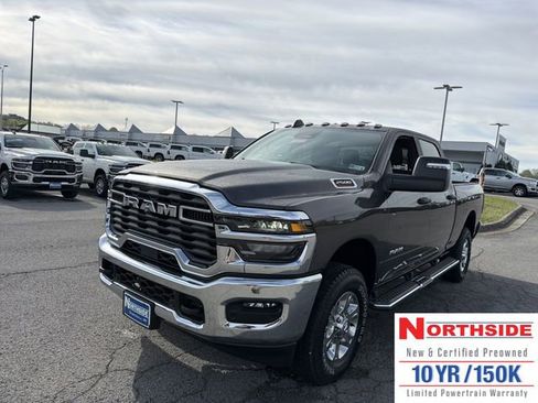 New 2026 RAM 2500 Big Horn AWD/4WD image 1