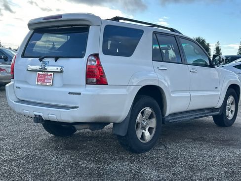 Used 2006 Toyota 4Runner SR5 image 3