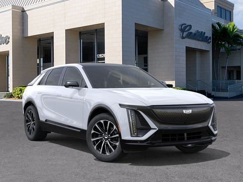 New 2026 Cadillac Lyriq Sport w/ LPO, Floor Liner Package RWD image 7