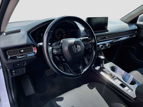 Used 2024 Honda Civic EX image 9