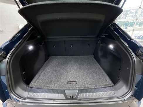 Used 2023 Volkswagen ID.4 Pro AWD/4WD image 20