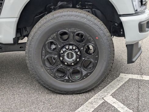 New 2026 Ford F250 Lariat w/ Black Appearance Package image 12