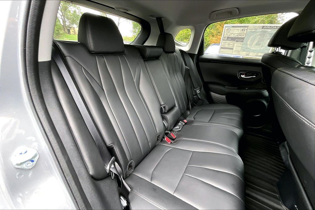 Certified 2026 Acura ADX FWD image 36
