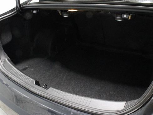 Used 2024 Chevrolet Malibu LT FWD image 16