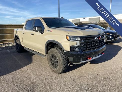Used 2023 Chevrolet Silverado 1500 ZR2 w/ Technology Package AWD/4WD image 5