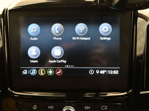 Used 2020 Chevrolet Traverse LT w/ Driver Confidence II Package image 14