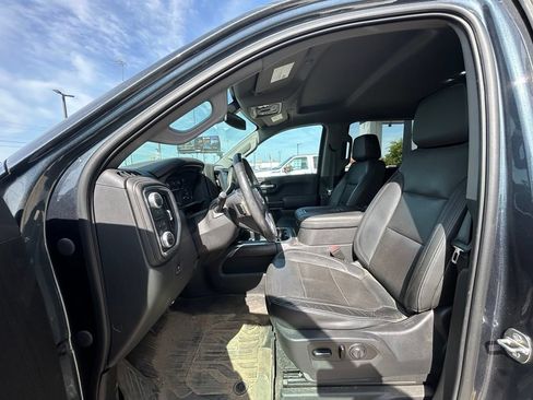 Used 2020 GMC Sierra 1500 SLT RWD image 7