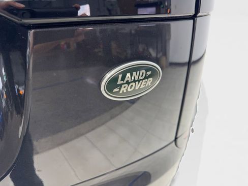 Used 2022 Land Rover Range Rover Velar R-Dynamic S image 24