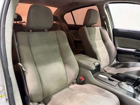 Used 2012 Honda Accord LX image 25