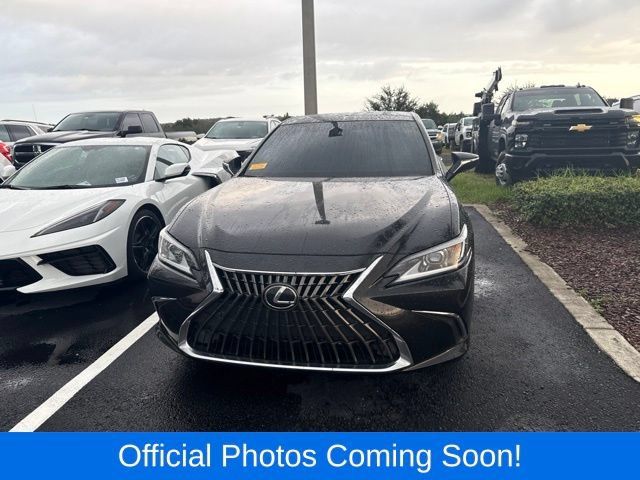 Used 2022 Lexus ES 350 w/ Premium Package FWD image 3
