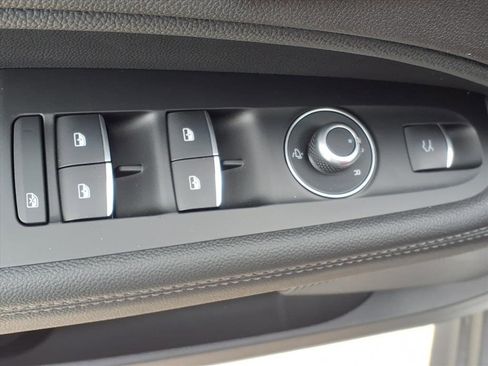 New 2025 Alfa Romeo Stelvio Sprint w/ Convenience Package image 16