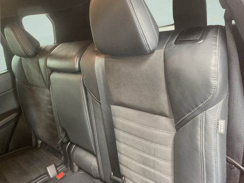 Used 2023 Mitsubishi Outlander SE AWD/4WD image 13