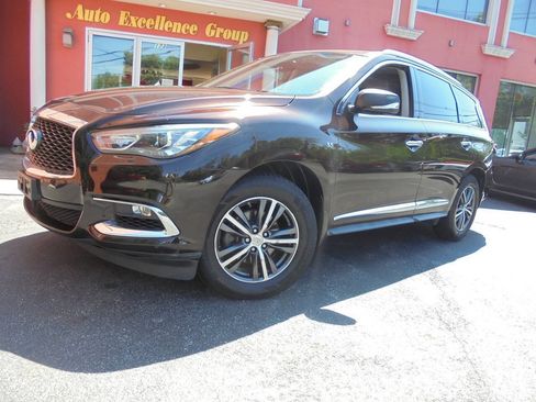 Used 2019 INFINITI QX60 Luxe w/ Essential Package AWD/4WD image 36