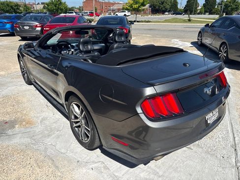 Used 2017 Ford Mustang Premium RWD image 19