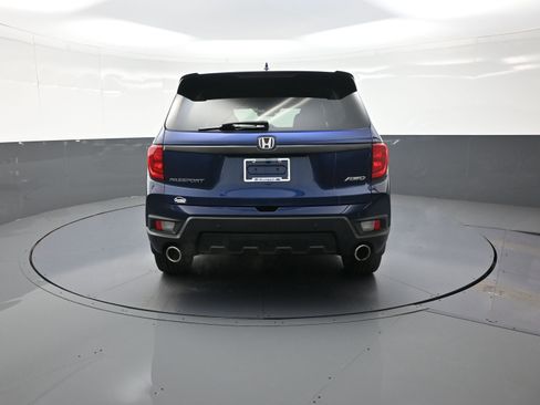 Used 2023 Honda Passport EX-L image 4