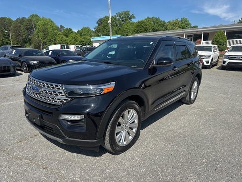 Used 2022 Ford Explorer Limited w/ Equipment Group 301A AWD/4WD image 1
