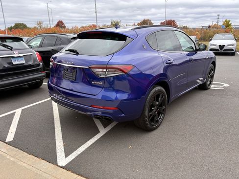 Used 2022 Maserati Levante GT image 7