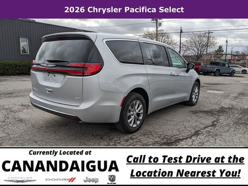 New 2026 Chrysler Pacifica Select AWD/4WD image 10