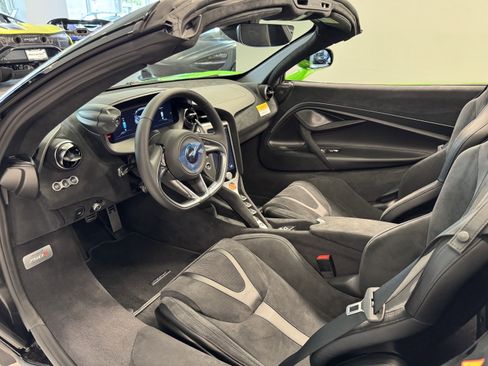 New 2026 McLaren 750S Spider image 10