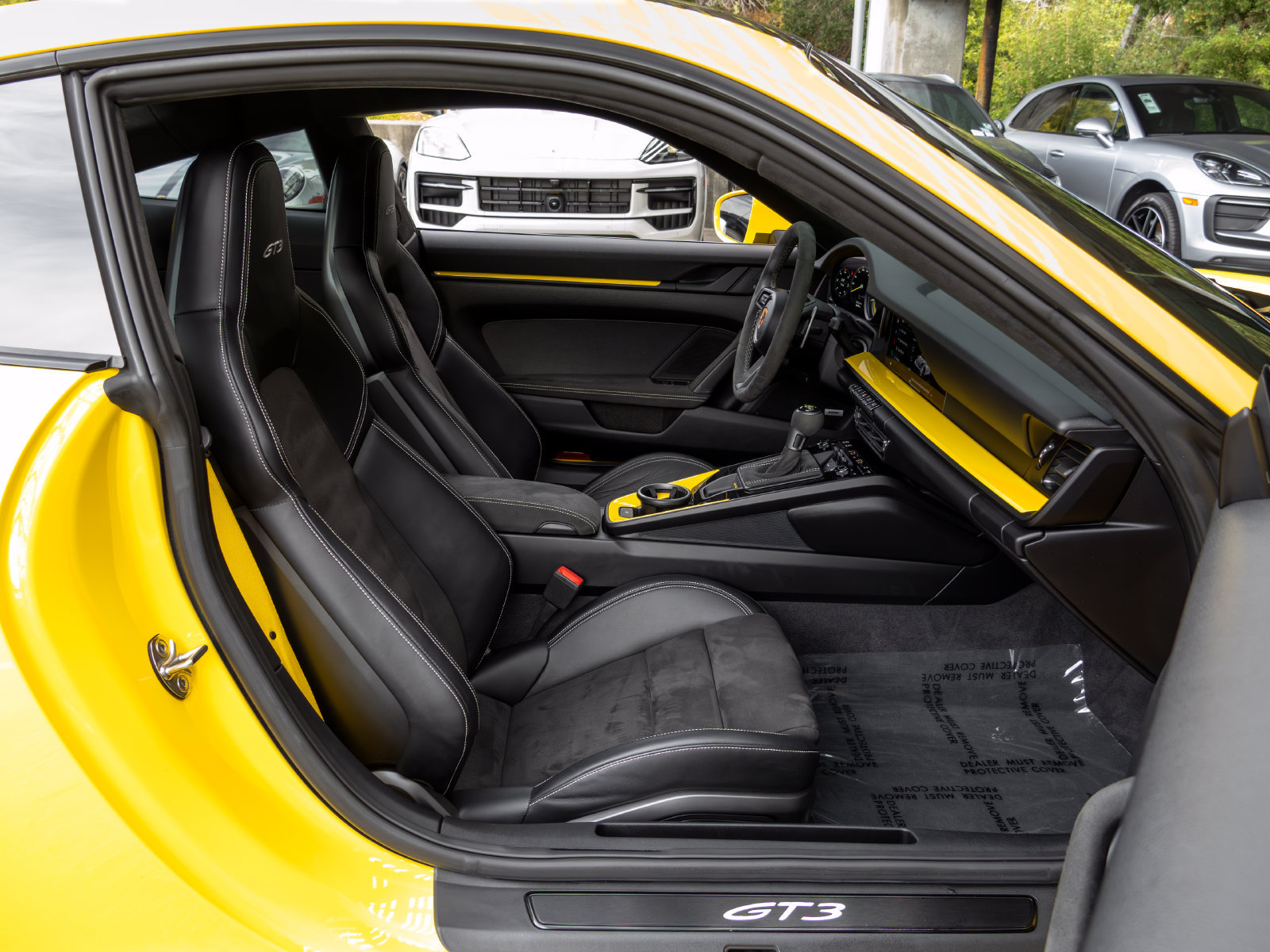 Used 2022 Porsche 911 GT3 RWD image 55