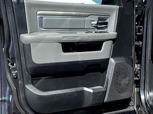 Used 2015 RAM 2500 Big Horn image 16