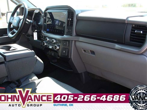 Used 2025 Ford F150 XLT w/ Equipment Group 301A Standard AWD/4WD image 17