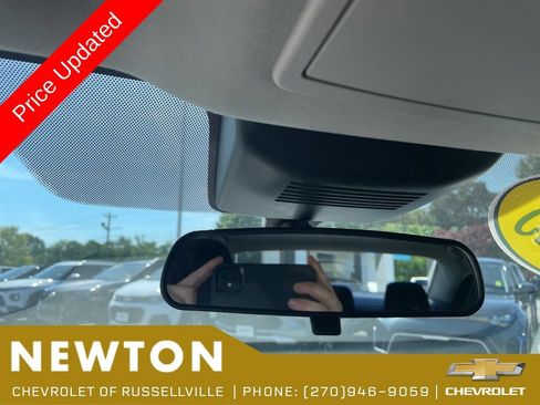 Used 2025 Nissan Sentra S FWD image 13