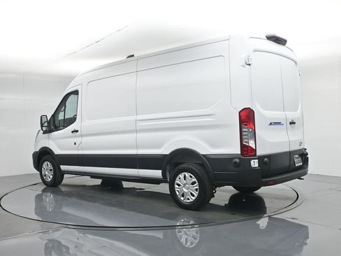 New 2026 Ford E-Transit 148 Medium Roof w/ Load Area Protection Package image 6