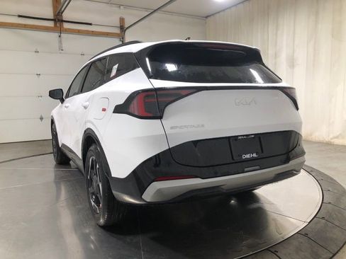 New 2026 Kia Sportage SX FWD image 5