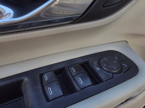 Used 2020 GMC Terrain Denali w/ Denali Premium Package image 11