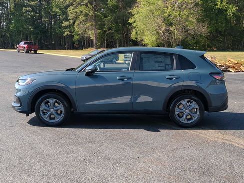 New 2026 Honda HR-V LX image 5