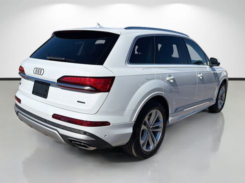 New 2026 Audi Q7 Premium Plus image 3