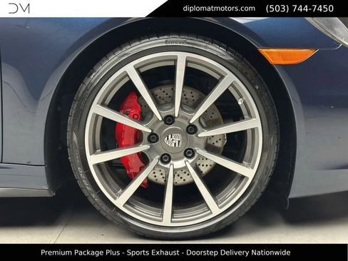 Used 2016 Porsche 911 Targa 4S AWD/4WD image 39