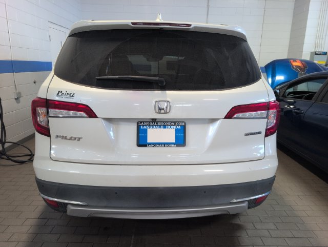 Used 2019 Honda Pilot Touring image 3