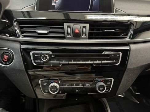 Used 2017 BMW X1 xDrive28i image 32