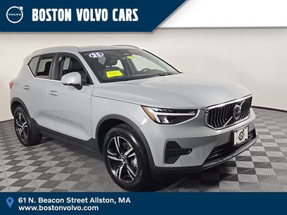 Certified 2025 Volvo XC40 B5 Core