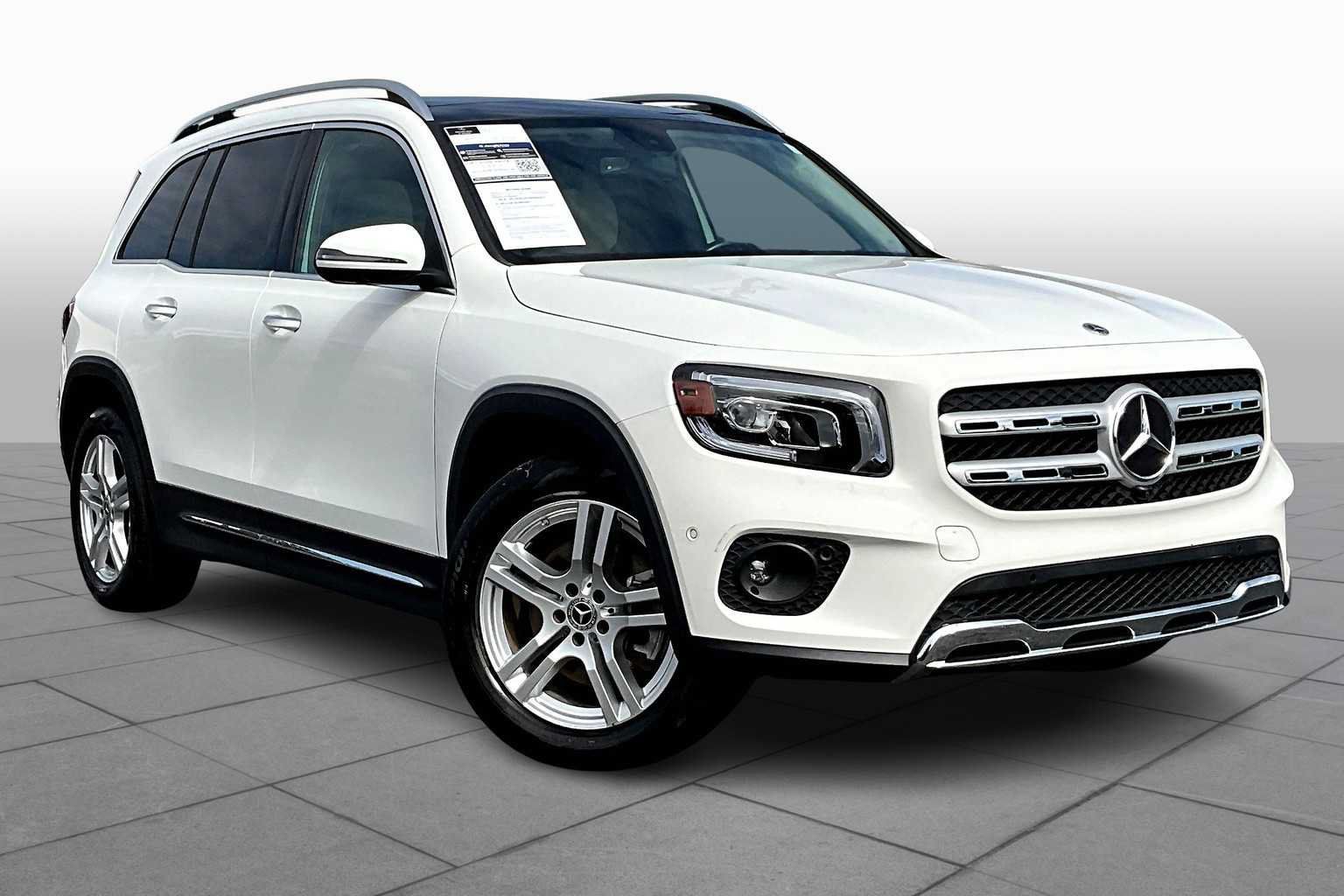 Used 2021 Mercedes-Benz GLB 250 4MATIC image 3