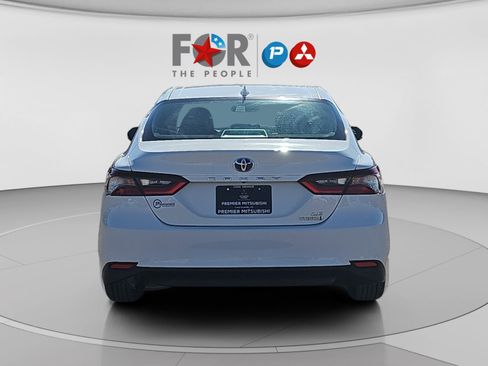 Used 2023 Toyota Camry LE image 4