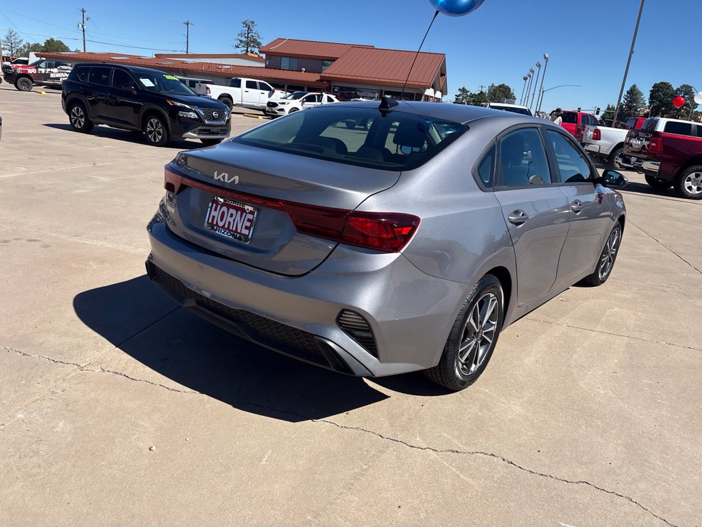 Used 2024 Kia Forte LXS FWD image 7