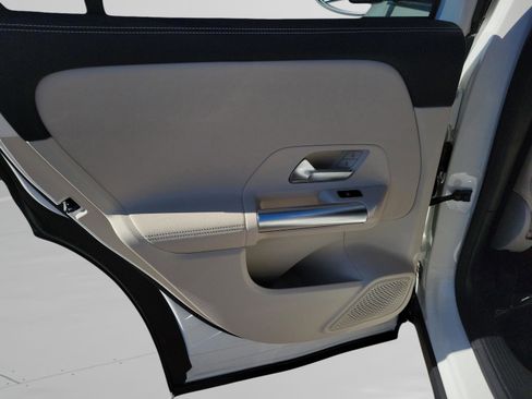 Certified 2026 Mercedes-Benz GLA 250 image 23