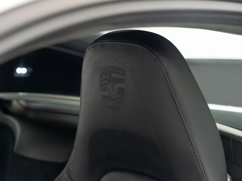Certified 2025 Porsche 718 Cayman GTS RWD image 19