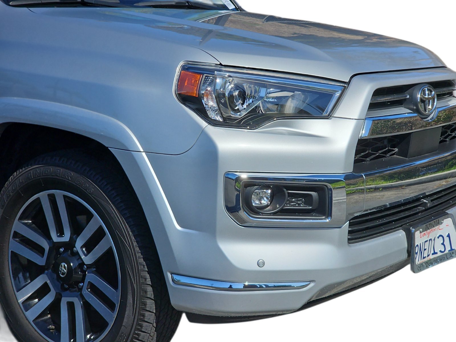 Used 2024 Toyota 4Runner Limited AWD/4WD image 9
