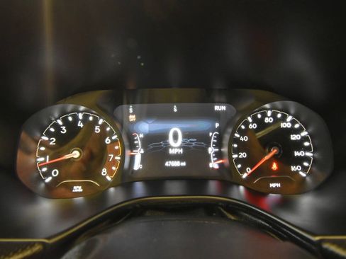 Used 2024 Jeep Compass Trailhawk AWD/4WD image 30