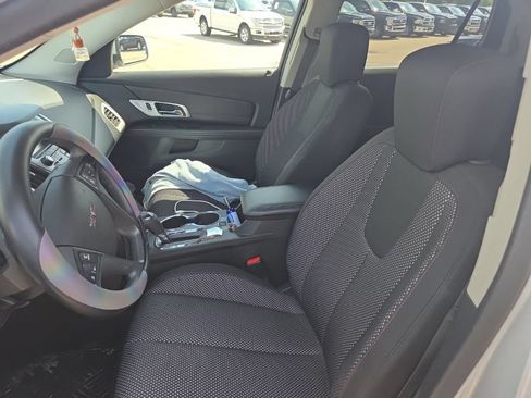 Used 2016 GMC Terrain SLE AWD/4WD image 13
