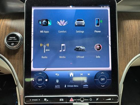Used 2023 Mercedes-Benz GLC 300 4MATIC image 22