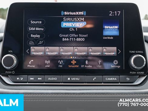 Used 2024 Nissan Rogue SV image 41