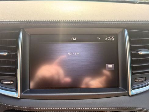 Used 2025 INFINITI QX50 Pure AWD/4WD image 5