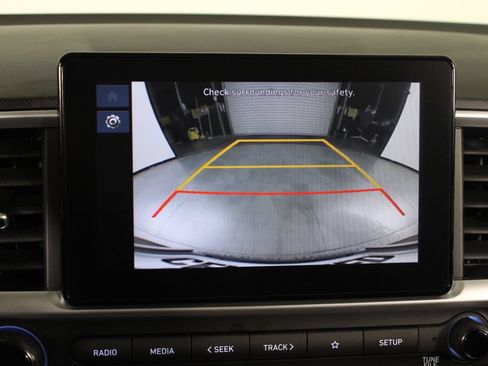 Certified 2026 Hyundai Venue SEL FWD image 30