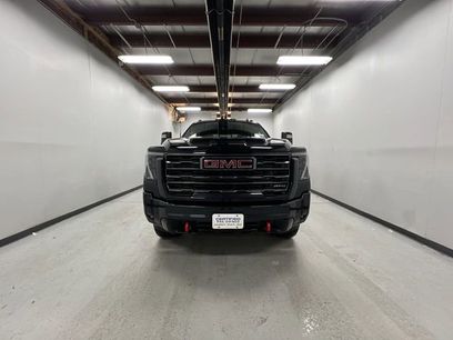 Certified 2025 GMC Sierra 2500 AT4 w/ Technology Package